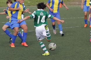 MK在线服务-中国斯诺克选手吴宜泽表现抢眼，成功逆转特鲁姆普进入8强。，大陆斯诺克选手